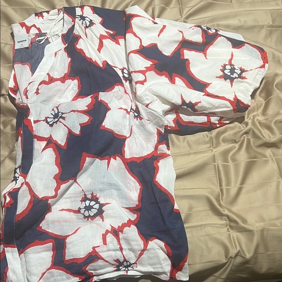 Floral Women's Top - Red white and blue - Picture 3 of 3